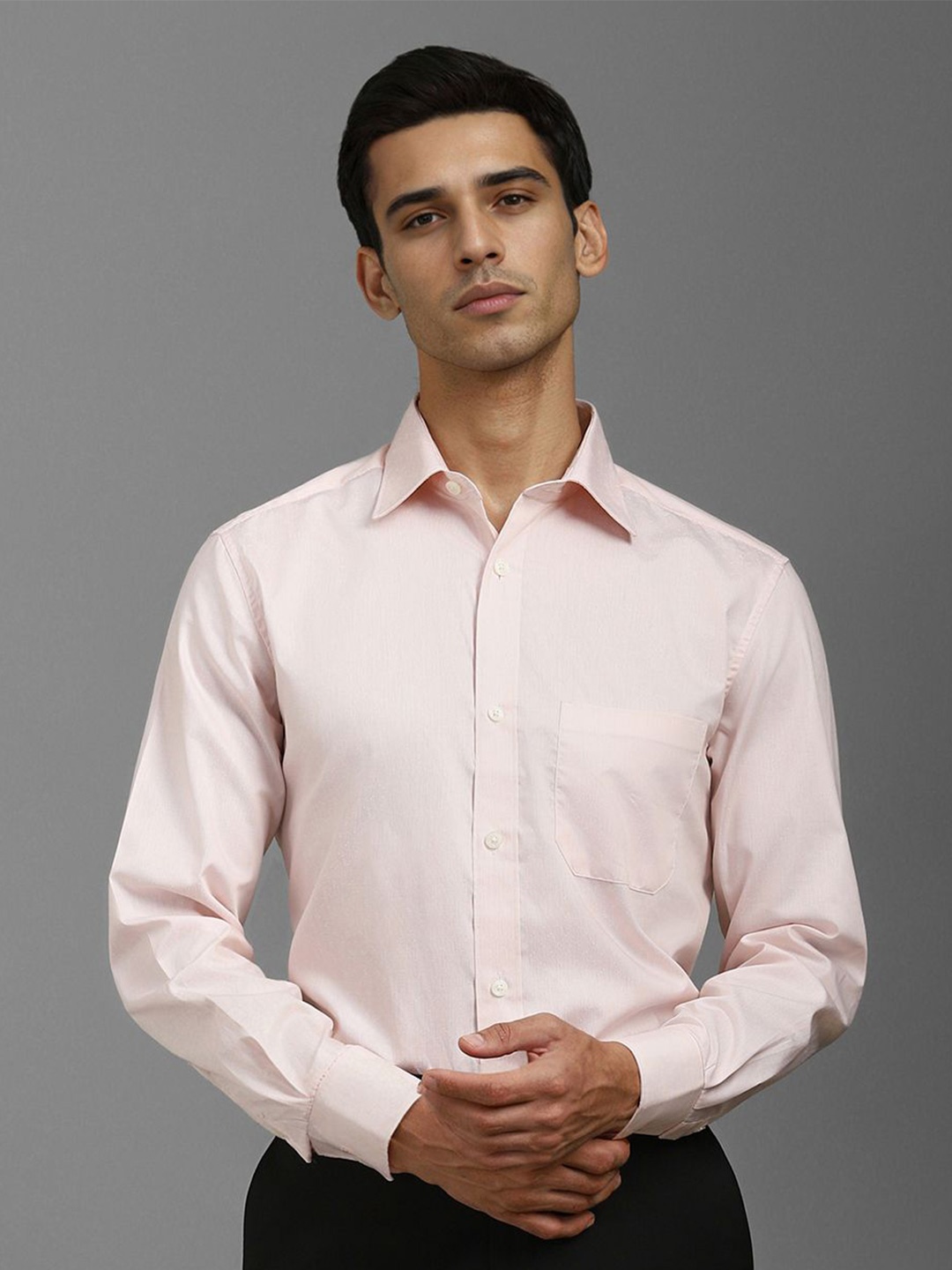 

Louis Philippe Men Classic Spread Collar Solid Slim Fit Cotton Formal Shirt, Pink
