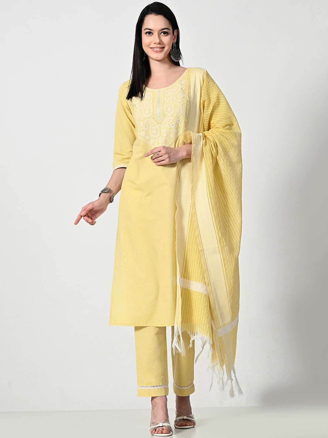 

AMBI Floral Embroidered Round Neck Straight Kurta With Trousers & Dupatta, Yellow