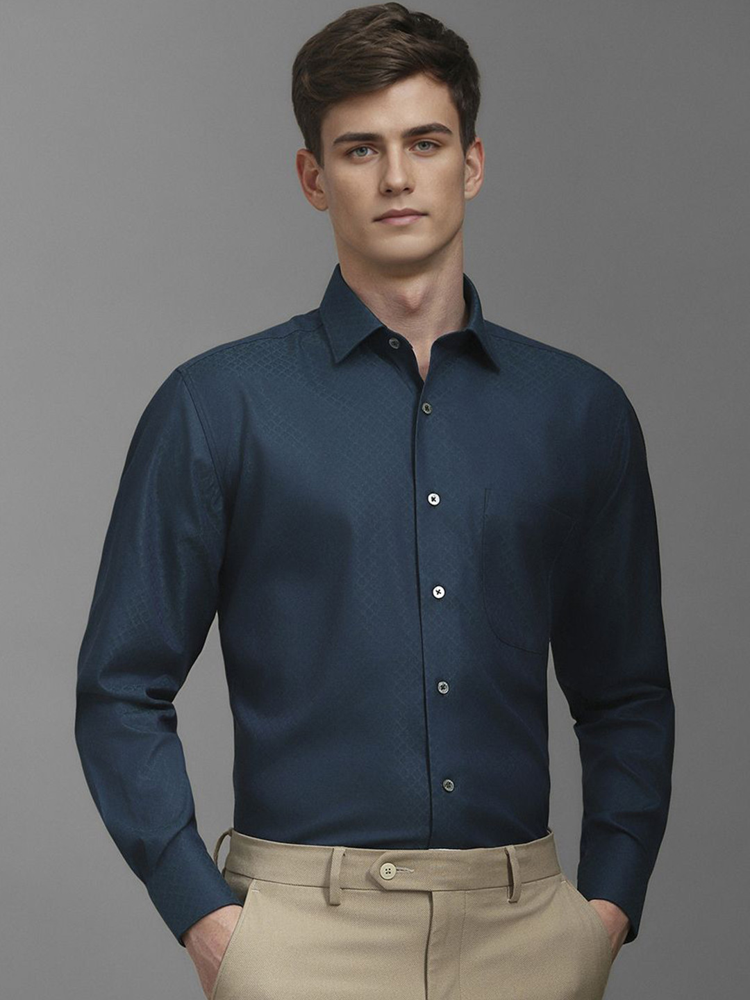 

Luxure by Louis Philippe Men Classic Spread Collar Geometric Printed Cotton Formal Shirt, Navy blue