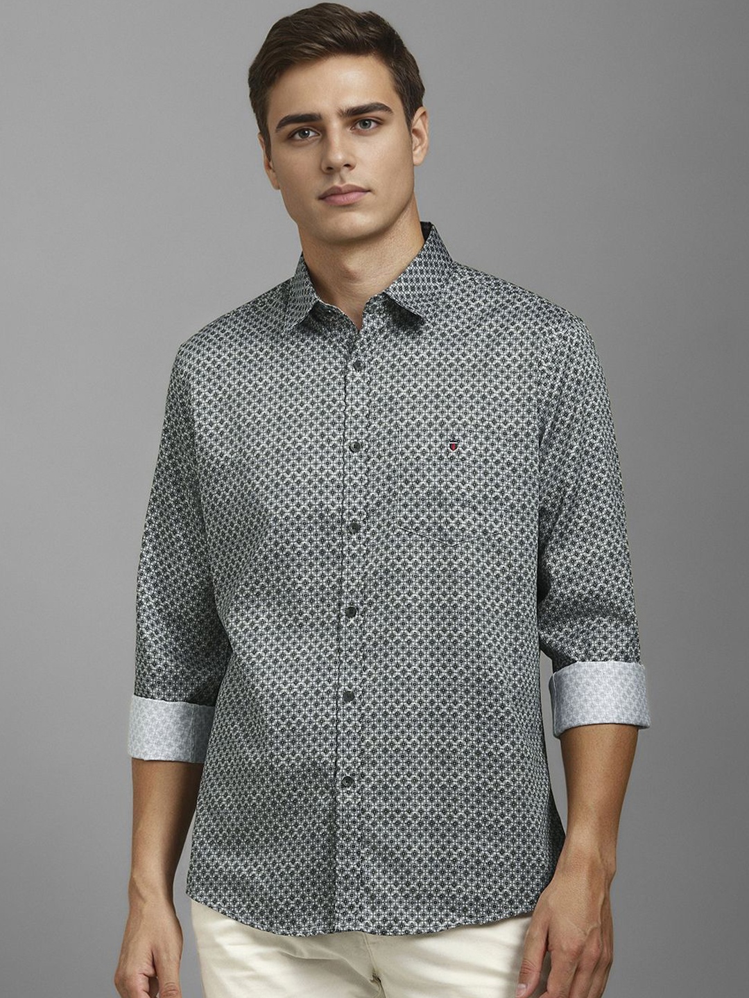 

Louis Philippe Sport Men Geometric Printed Opaque Cotton Casual Shirt, Grey