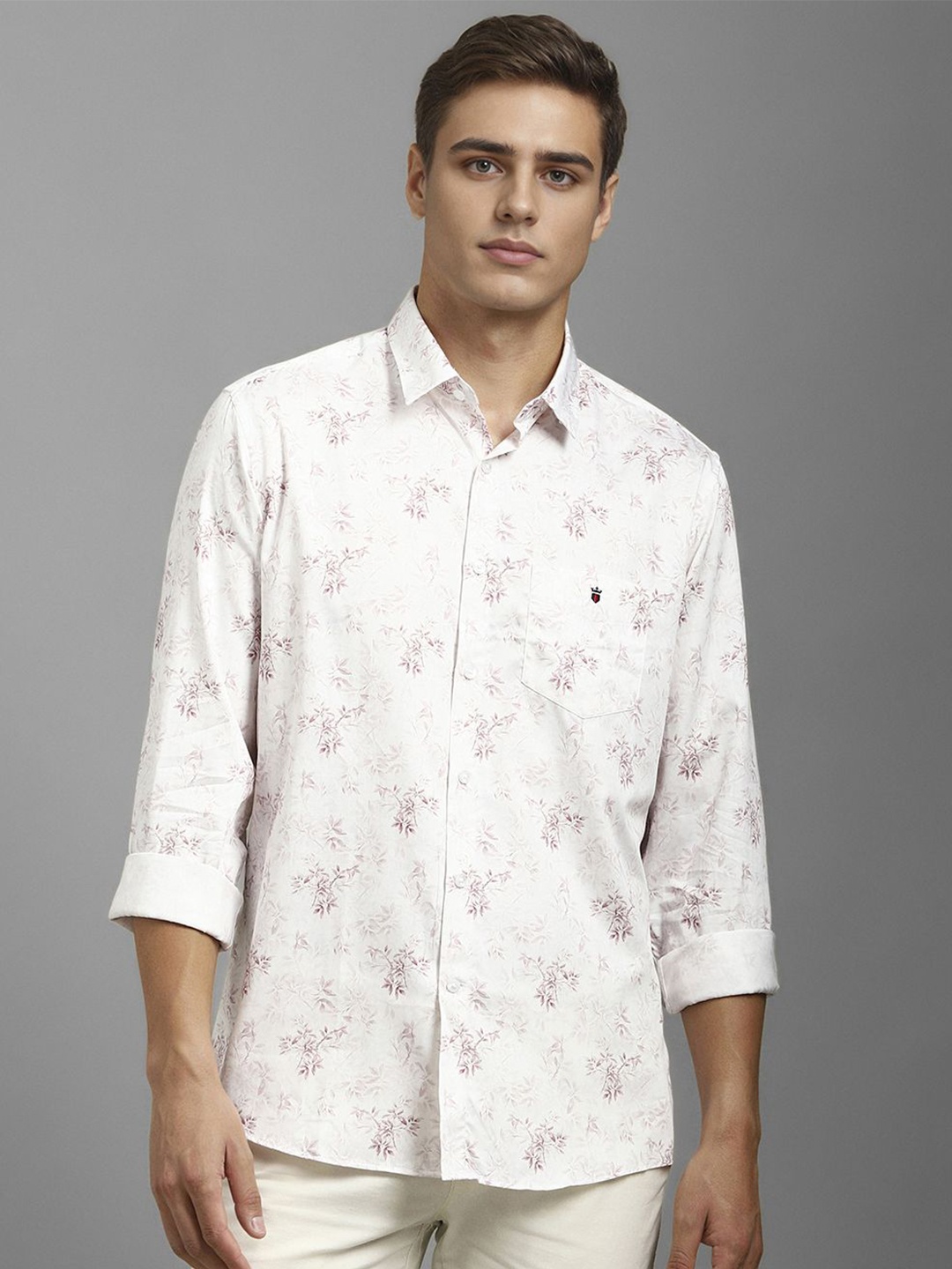 

Louis Philippe Sport Men Tropical Printed Opaque Cotton Casual Shirt, Off white