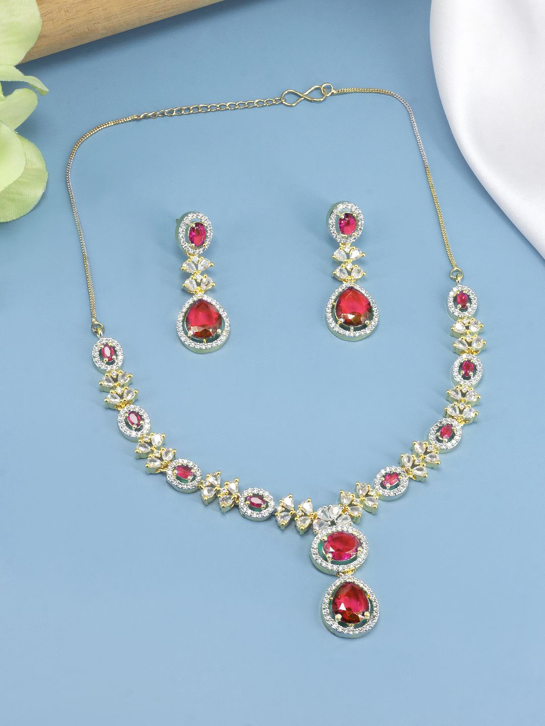 PRIVIU Gold-Plated American Diamond Studded Oval Shaped Jewellery Set