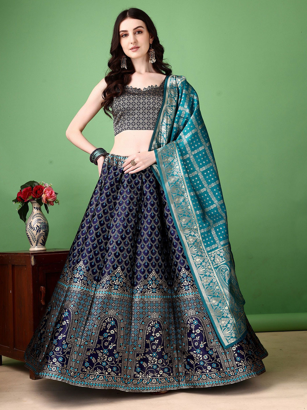 

SWAMI STUDIO Woven Design Sweetheart Neck Zari Ready to Wear Lehenga Choli, Blue