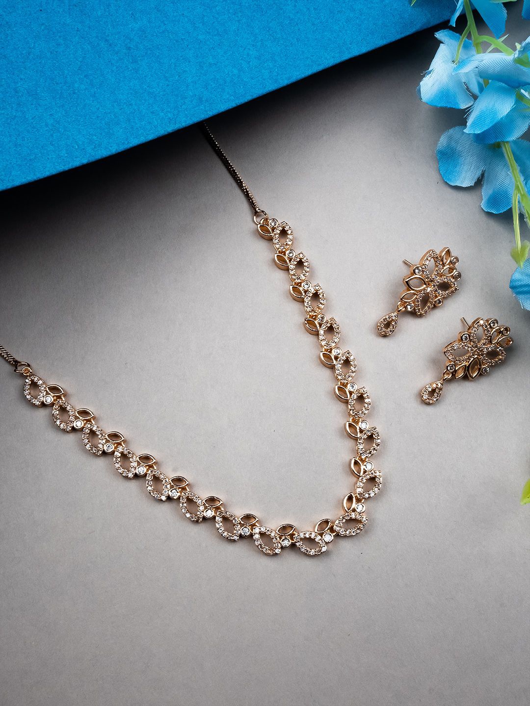 

StileAdda Rose Gold-Plated American Diamond Studded Sleek Jewellery Set
