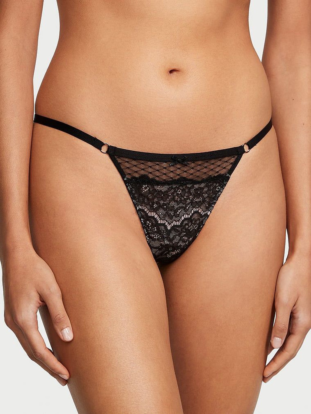 

Victoria's Secret Women Dream Angels Low Rise & Mesh Lace Thong Briefs, Black