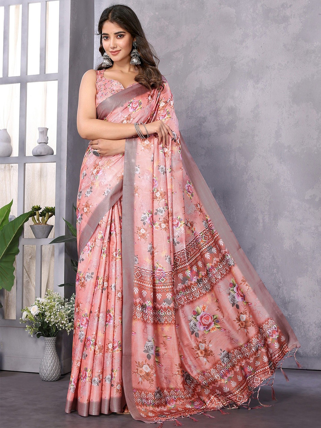 

KALINI Floral Printed Zari Saree, Brown
