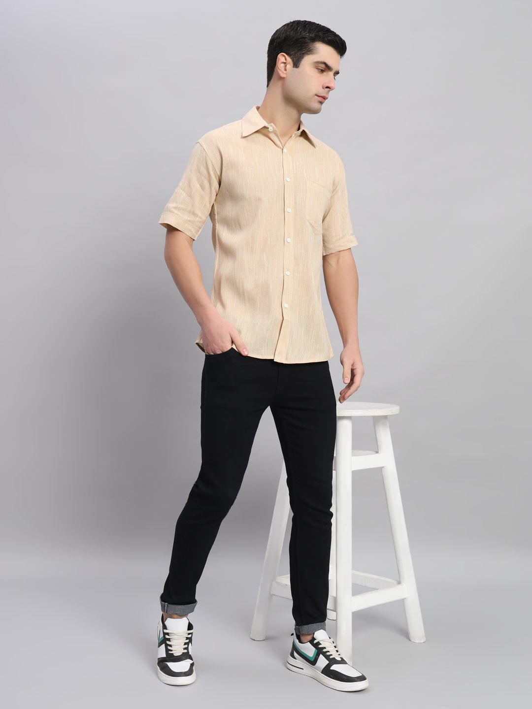 HANDICRAFT PALACE Men Straight Spread Collar Solid Linen Casual Shirt, Beige