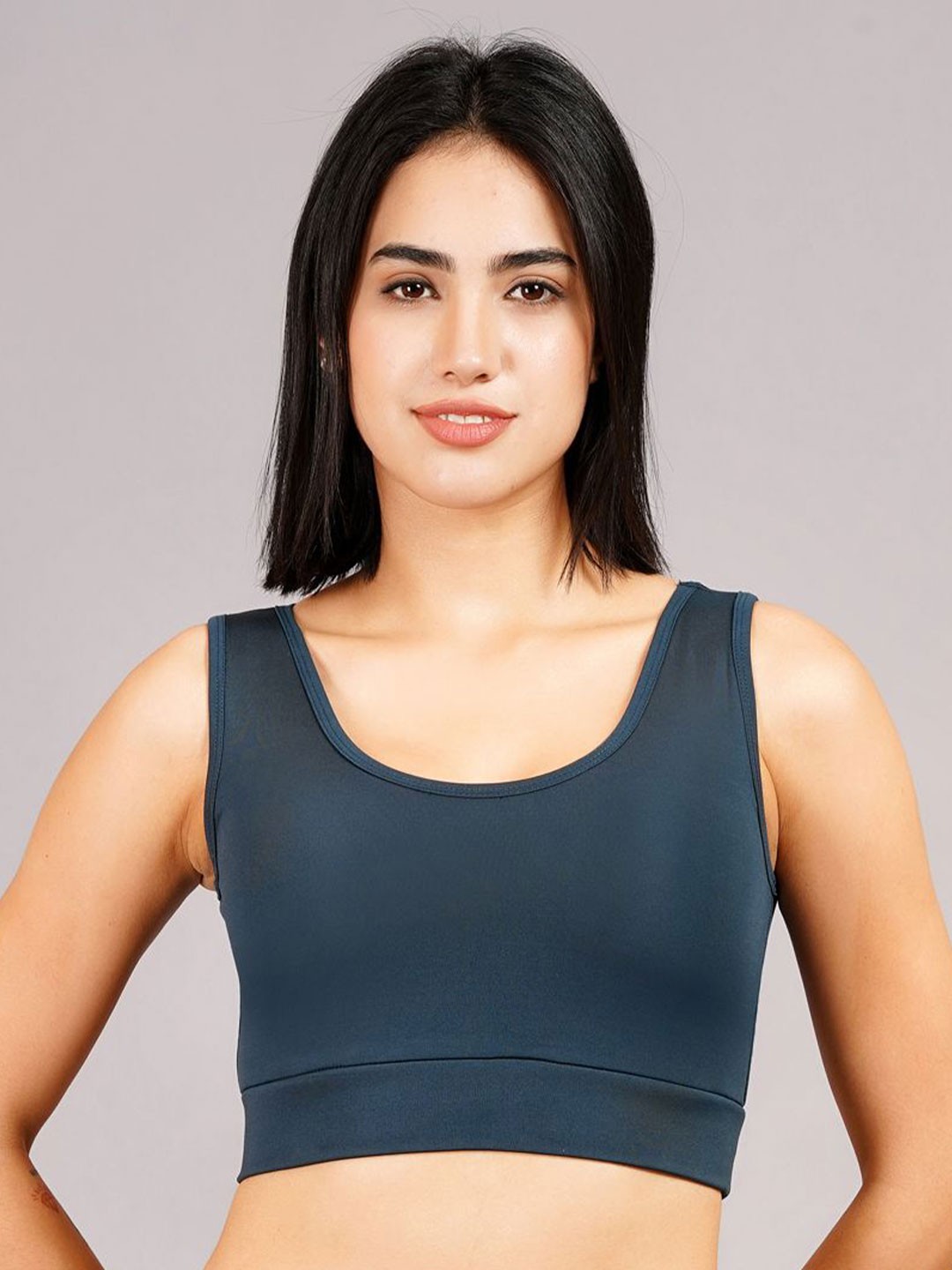 

NEVER LOSE Full Coverage Dry Fit Underwired Workout Bra, Green