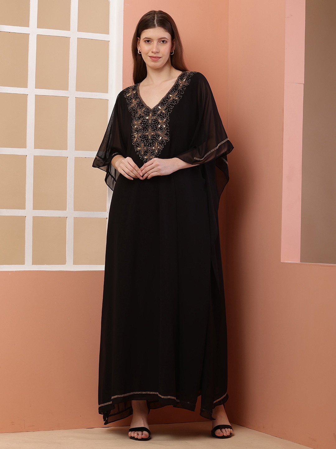 

DEBONATELLA Women V-Neck Kimono Sleeves Embellished Kaftan Maxi Dress, Black