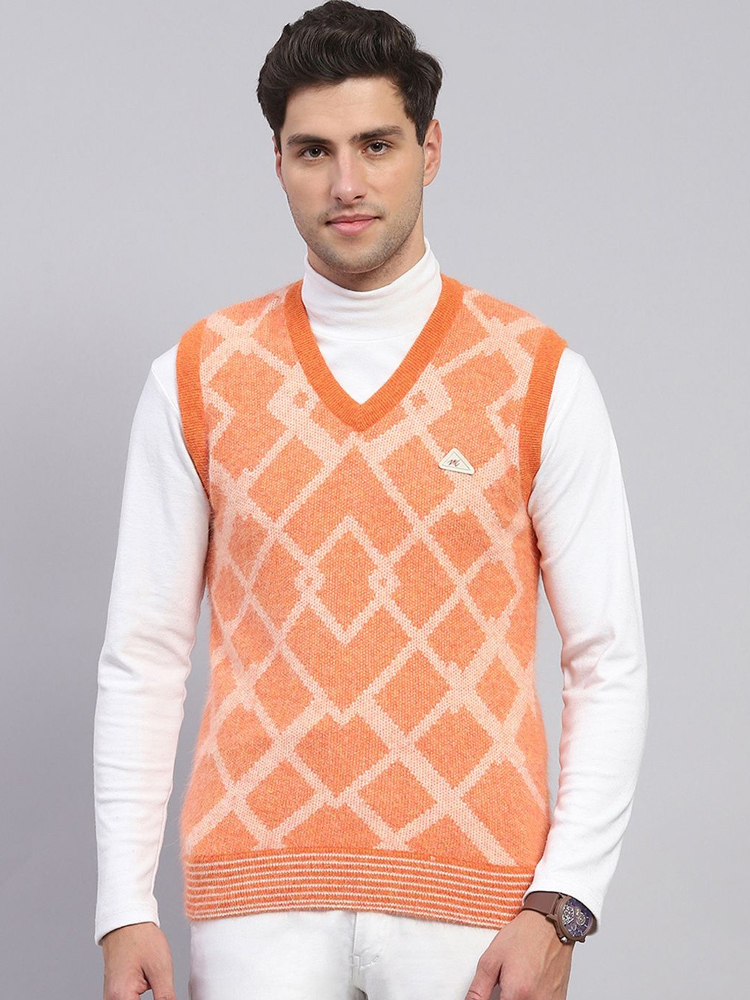 

Monte Carlo Men Self Design Woollen Pullover, Orange