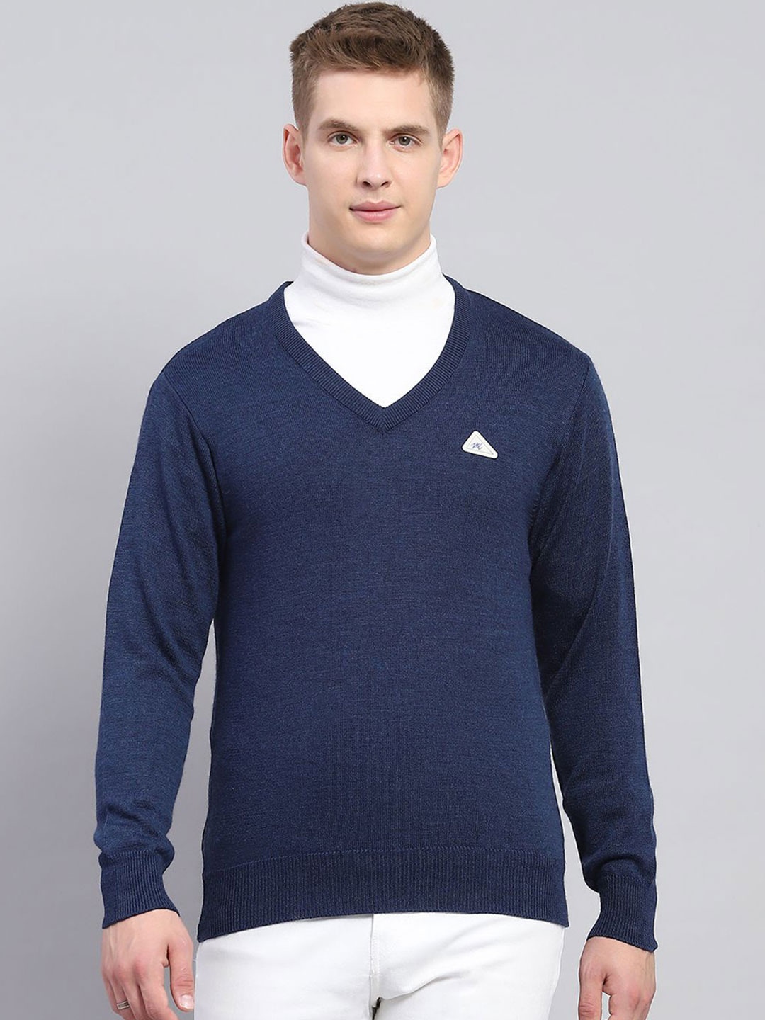 

Monte Carlo Men V-Neck Woollen Pullover Sweater, Navy blue