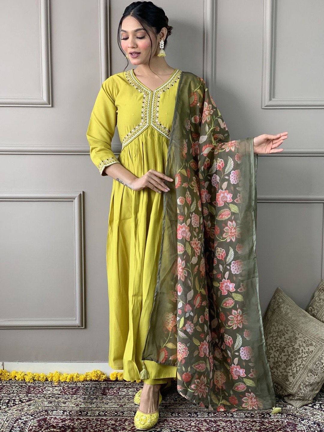 SHIJILA Floral Embroidered V-Neck Regular Anarkali Kurta With Trouser With Dupatta, Yellow