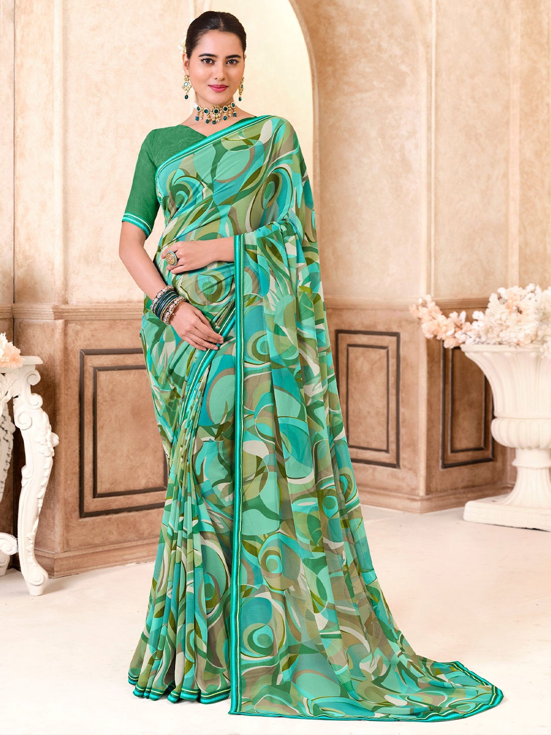 

Laxmipati Printed Saree With Blouse Piece, Green