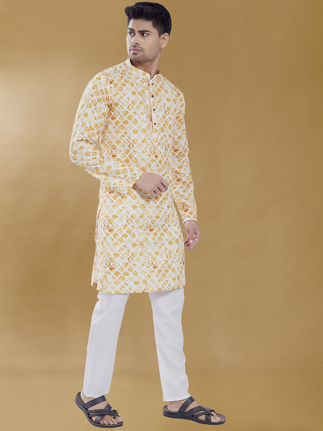 

DIVISIVE Geometric Printed Mandarin Collar Straight Kurta, Cream