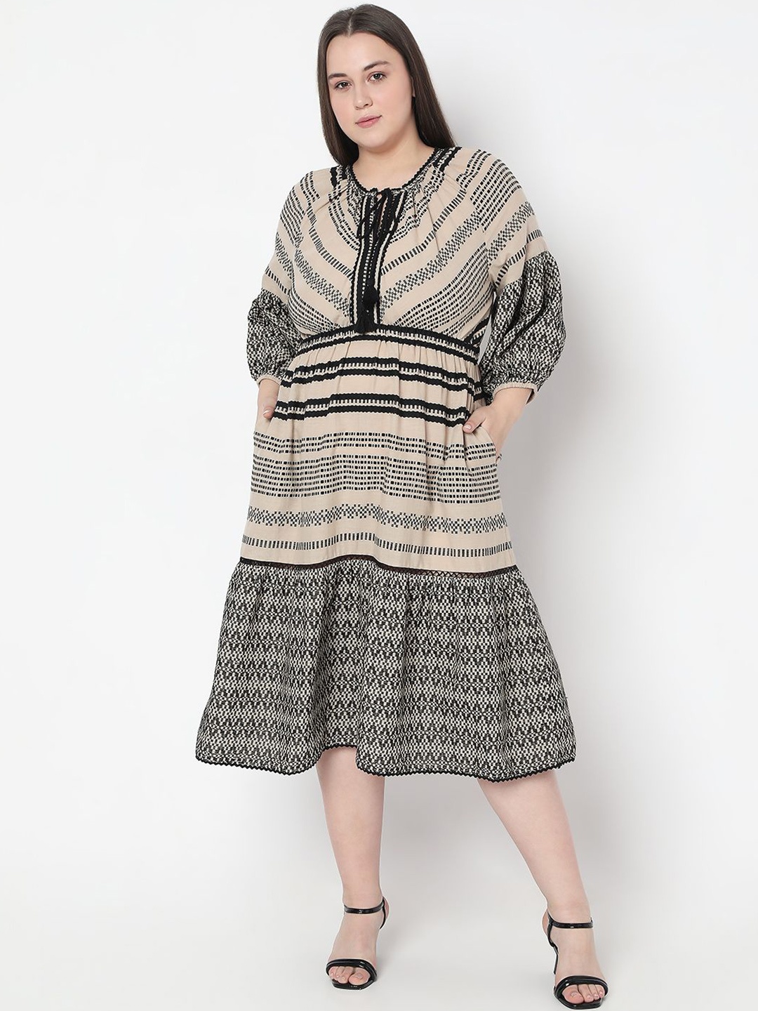 

VERO MODA CURVE Women Plus Size Print Bishop Sleeve Fit & Flare Midi Dress, Beige