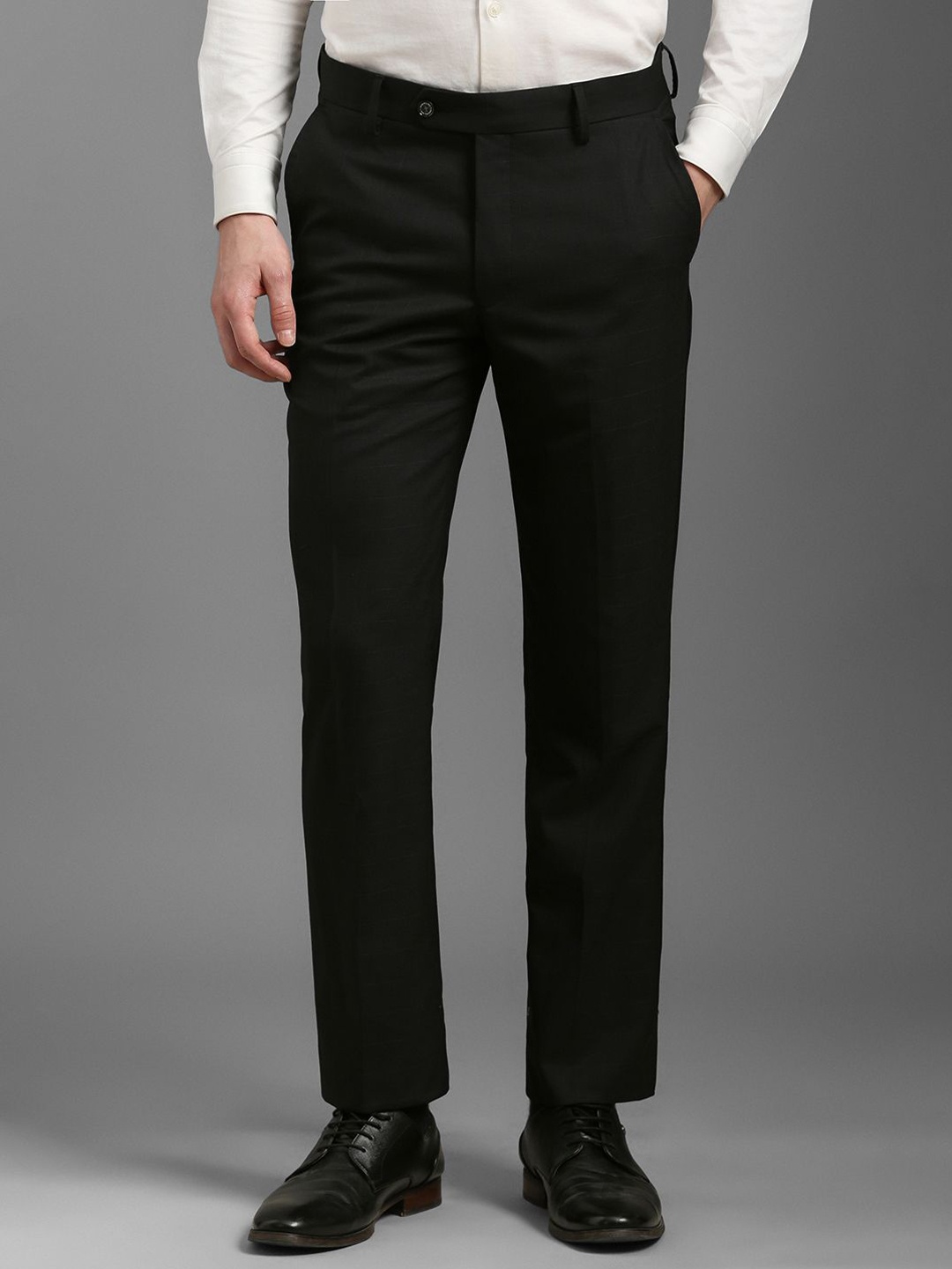 

Louis Philippe Men Checked Slim Fit Formal Trousers, Black