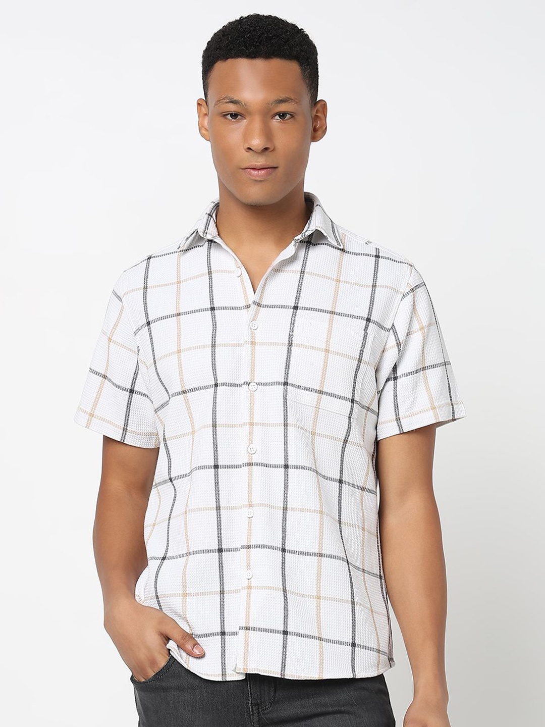 

R&B Men Spread Collar Windowpane Checked Cotton Casual Shirt, White