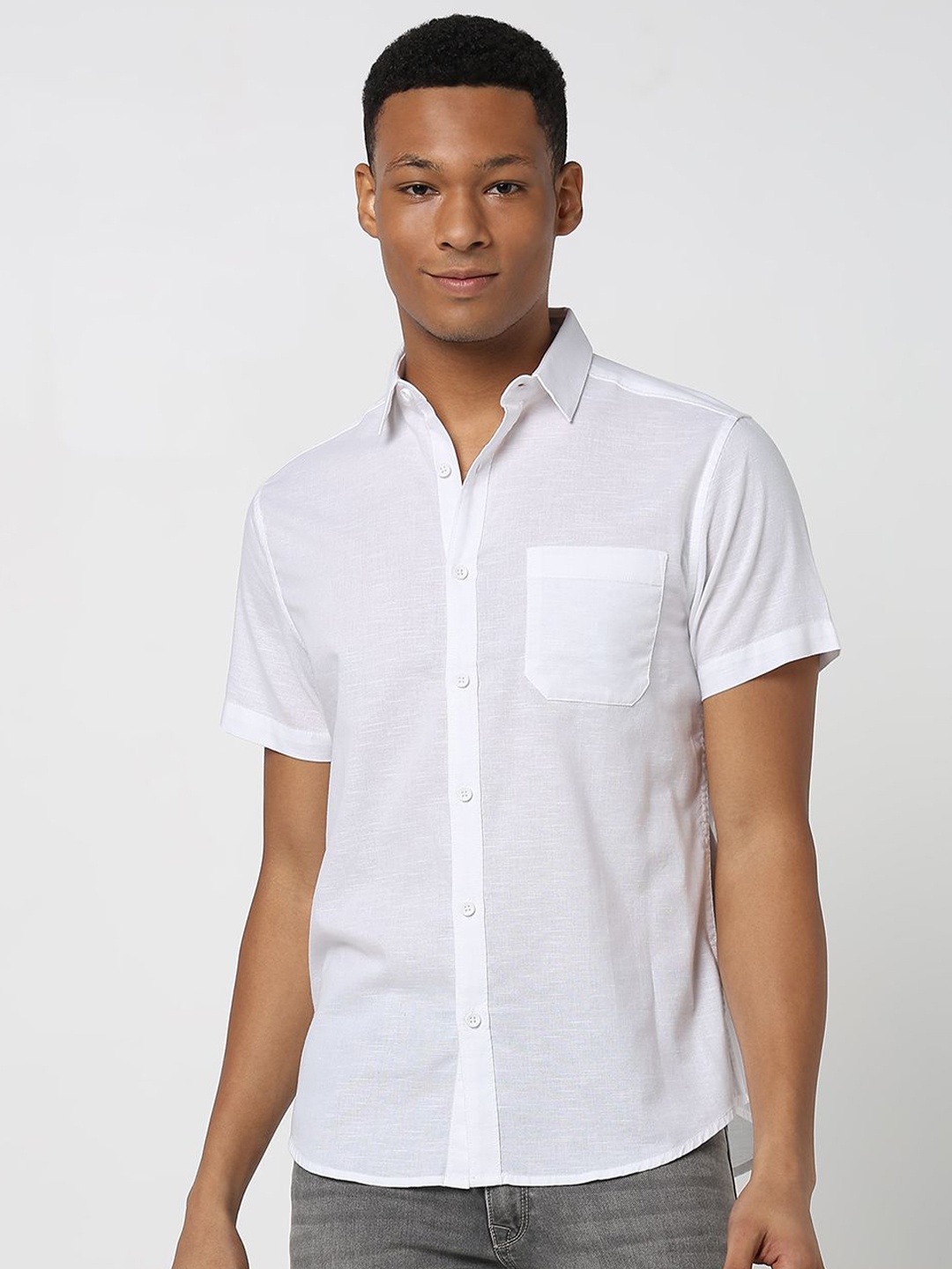 

R&B Men Spread Collar Solid Cotton Casual Shirt, White