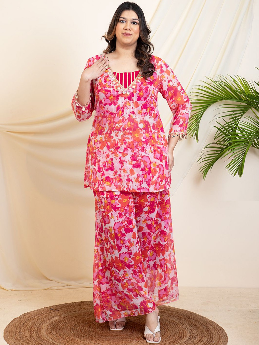 

DEEBACO Printed V-Neck Three-Quarter Sleeves Top With Palazzo With Inner Bustier, Magenta