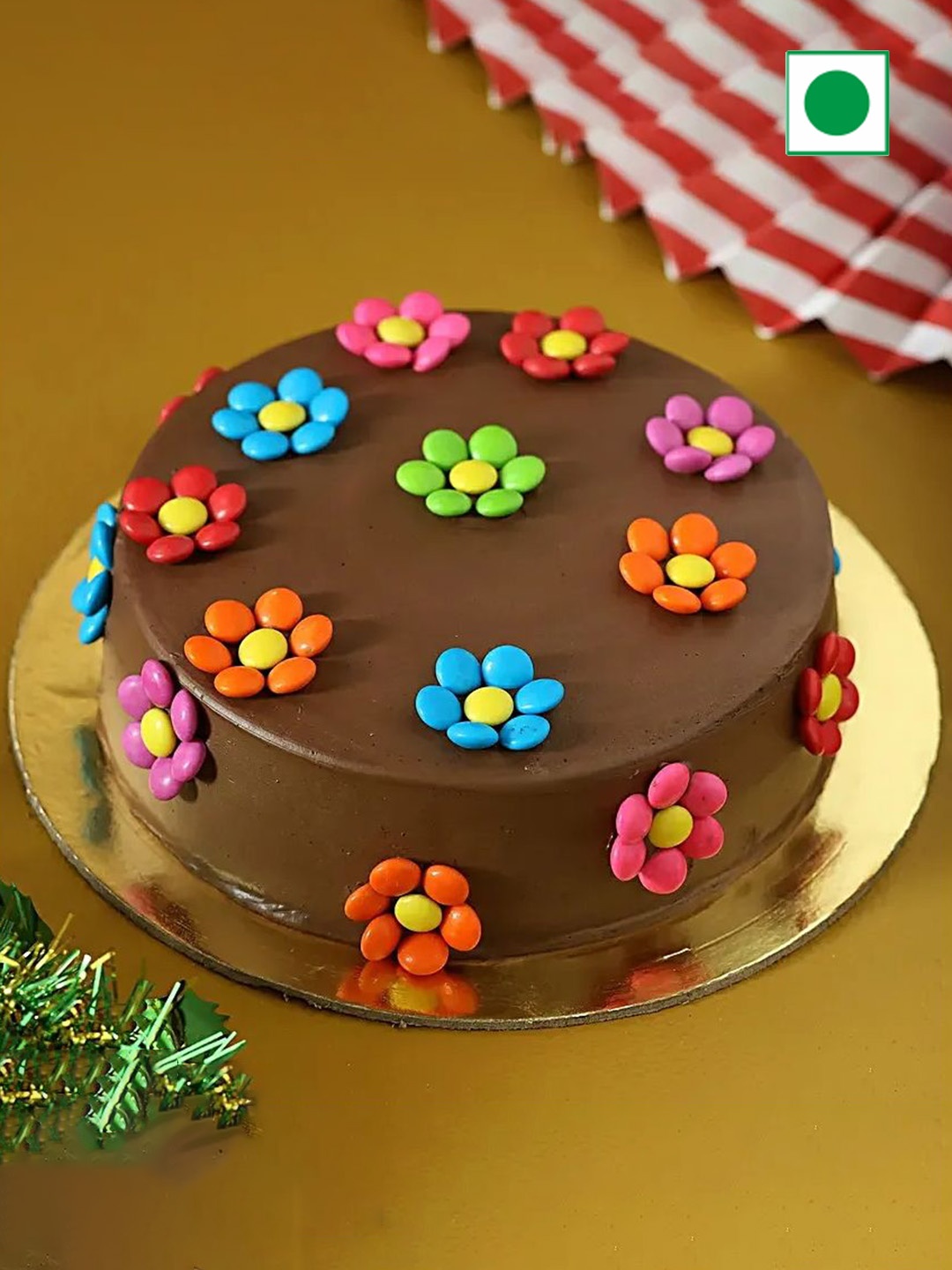 fnp Starry Xmas Eggless Chocolate Flavor Cream Cake 2Kg, Brown