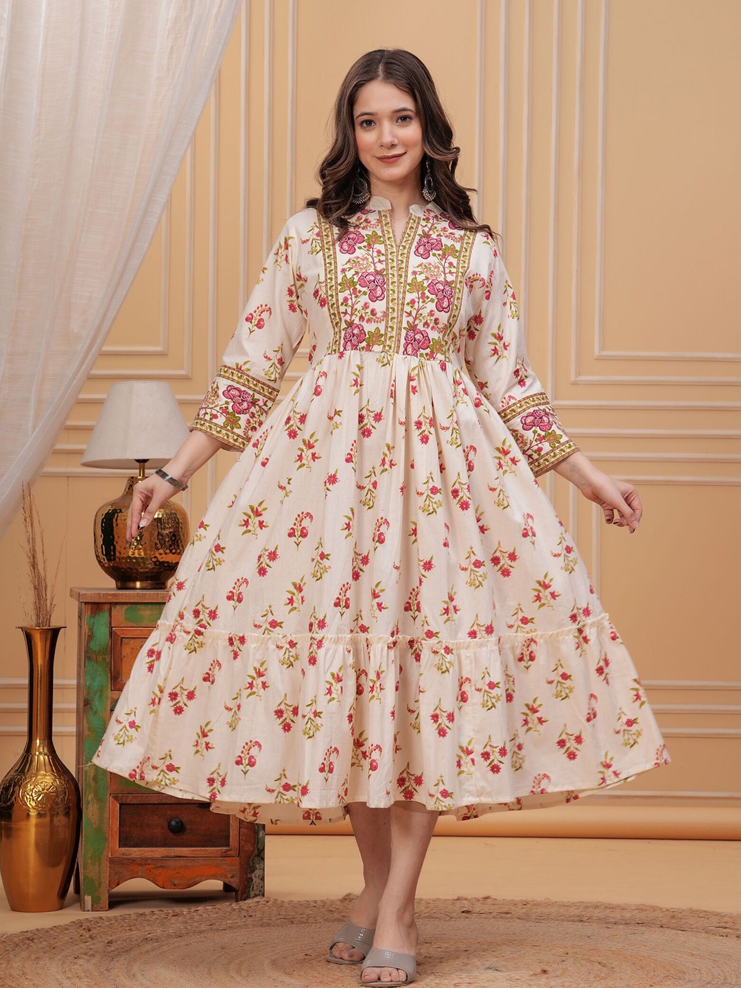 

SITA FASHION HUB Floral Printed Pure Cotton Fit And Flare Ethnic Dresses, Beige