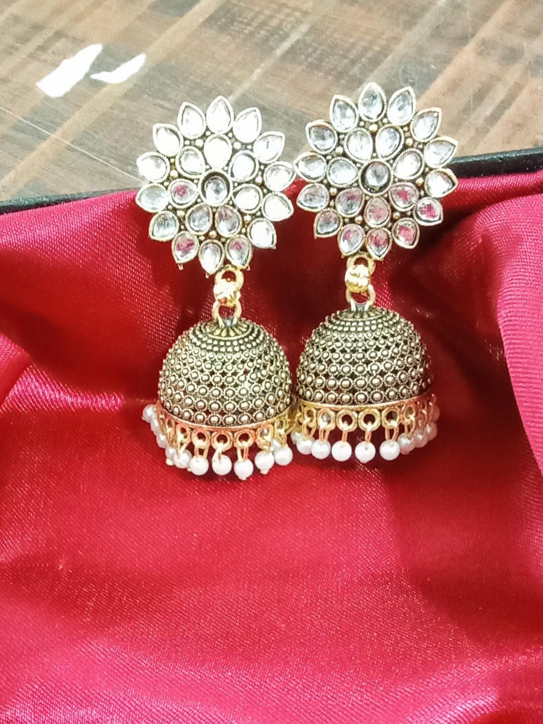 

JMBW INTERNATIONAL Gold Plated Kundan Studded Floral Jhumkas, Silver