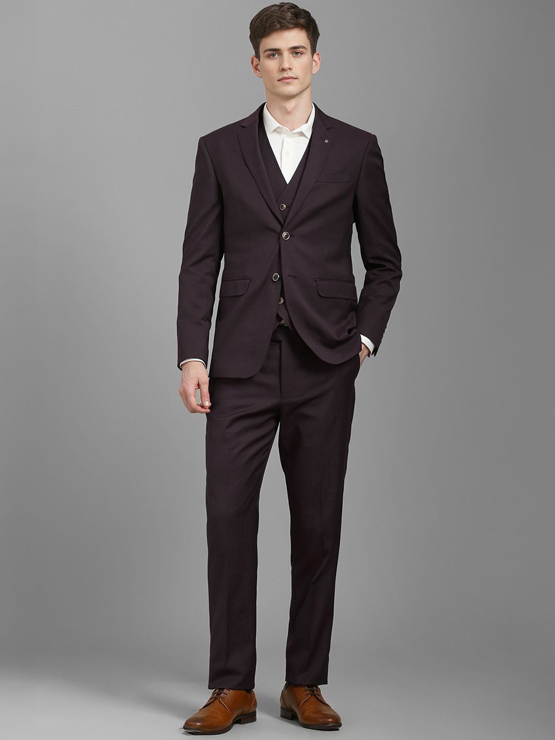 

Louis Philippe Men Textured Slim-Fit Notched Lapel Single-Breasted Formal Three-Piece Suit, Brown