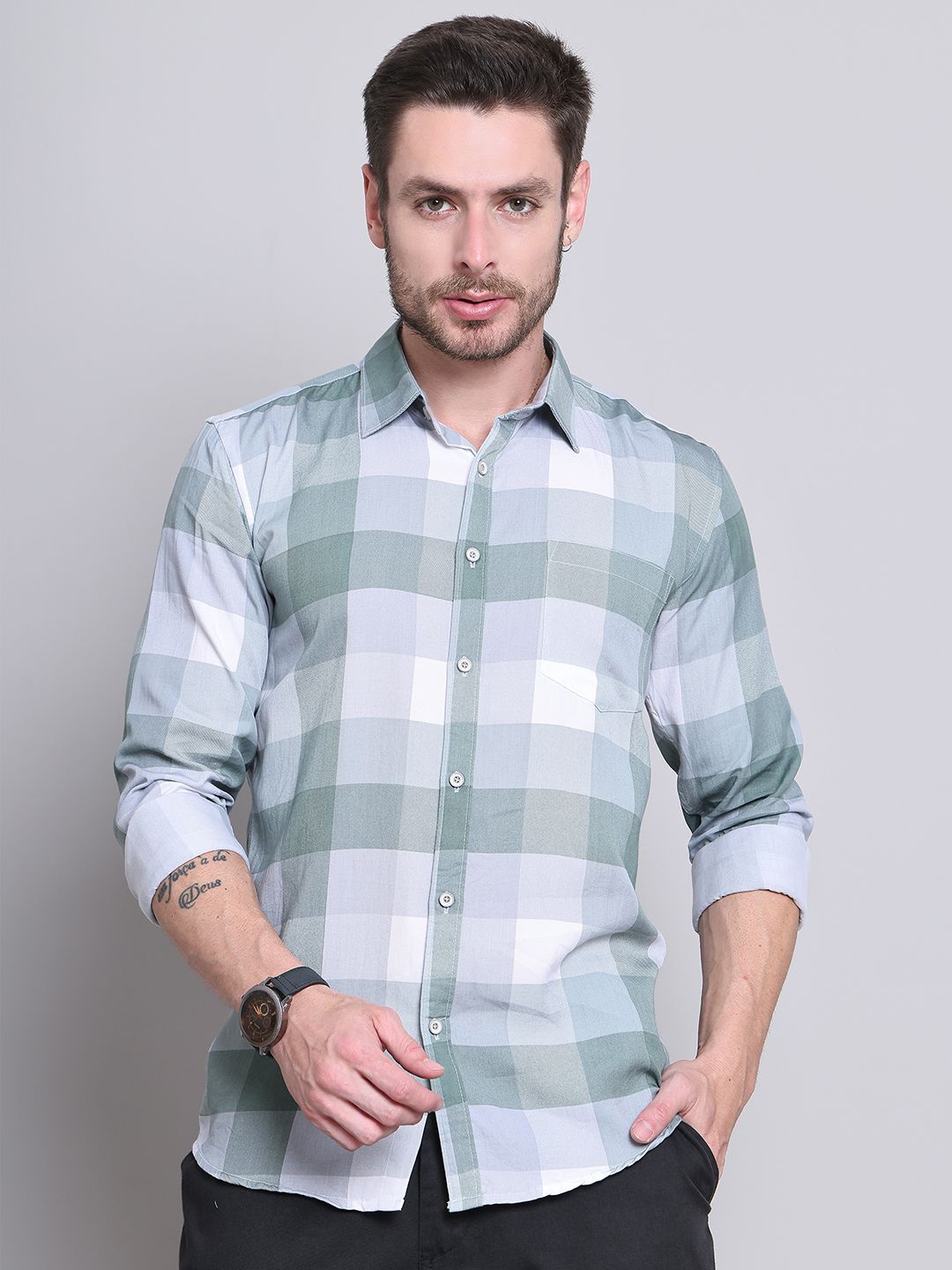 

Majestic Man Men Comfort Spread Collar Solid Cotton Slim Fit Casual Shirt, Green