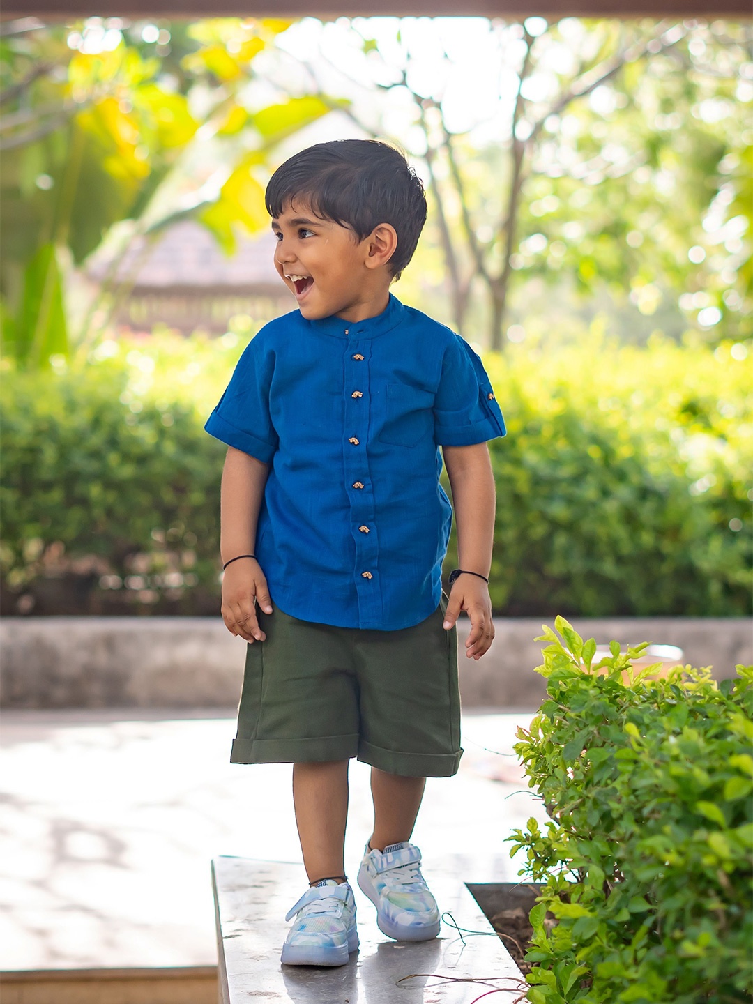 

Peekaaboo Kids Boys Band Collar Solid Cotton Casual Shirt, Blue