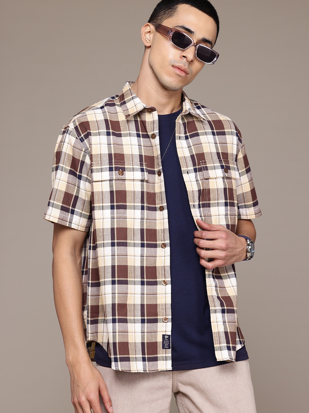 

The Roadster Lifestyle Co. Men Comfort Checked Casual Shirt, Beige