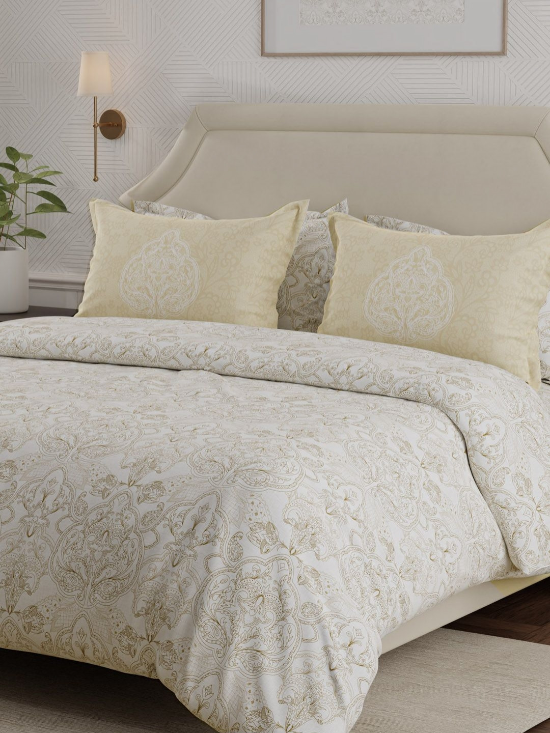 

Boutique Living India Cream-Coloured 600 TC Cotton King Bedsheet Set 2.74 m x 2.74 m