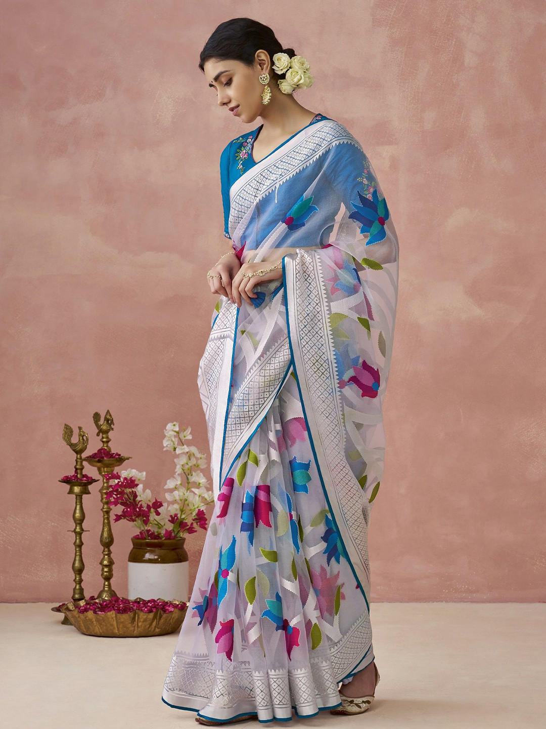 

MAHALASA Floral Printed Organza Saree, Turquoise blue