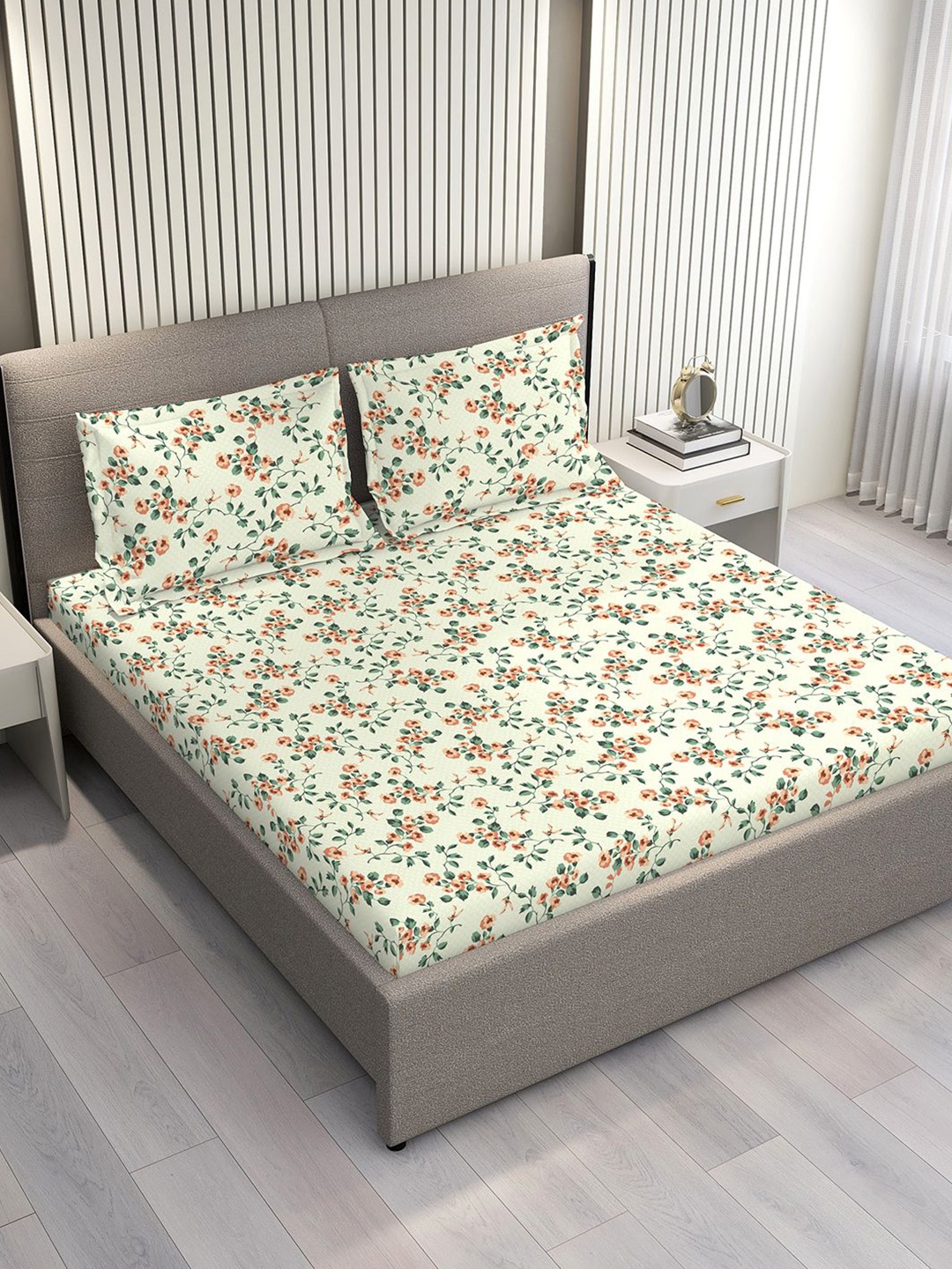 

Layers Lumina Floret Cream-Coloured Floral Cotton 144 TC King Bedsheet Set-2.74mx2.74m