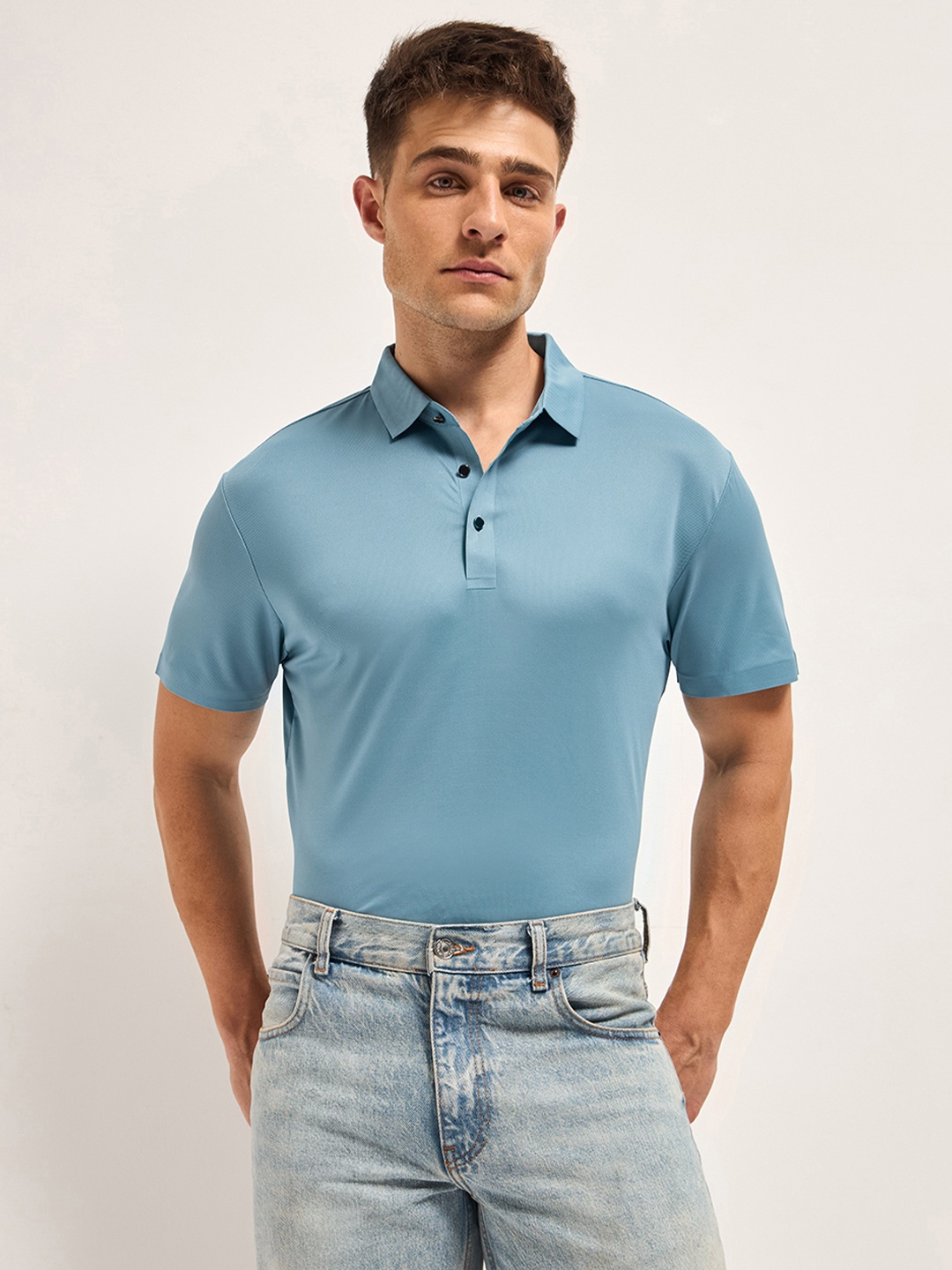 

THE BEAR HOUSE Men Solid Polo Collar T-shirt, Blue