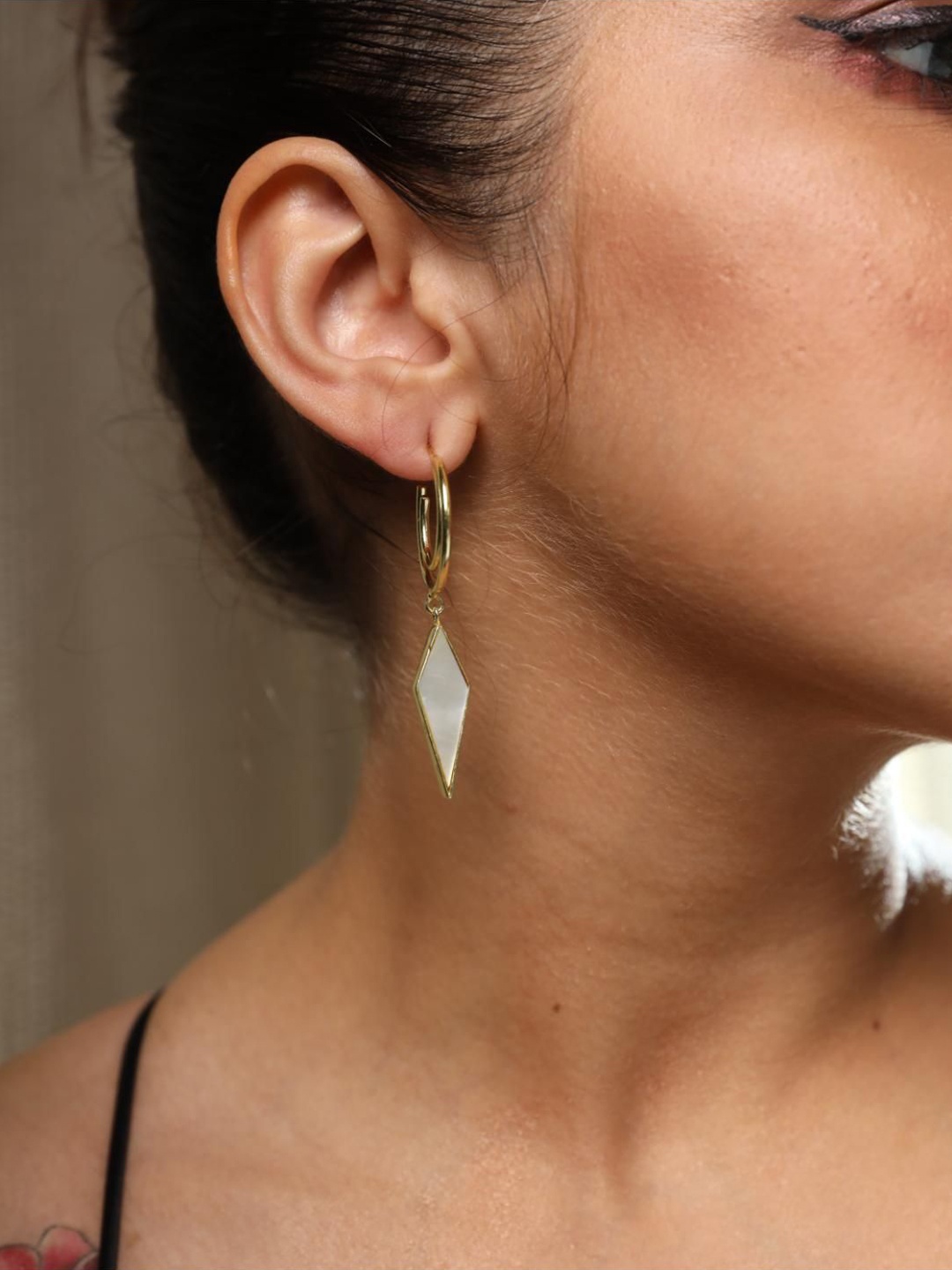 

Varnika Arora Gold-Plated Geometric Mother of Pearl Hoop Earrings