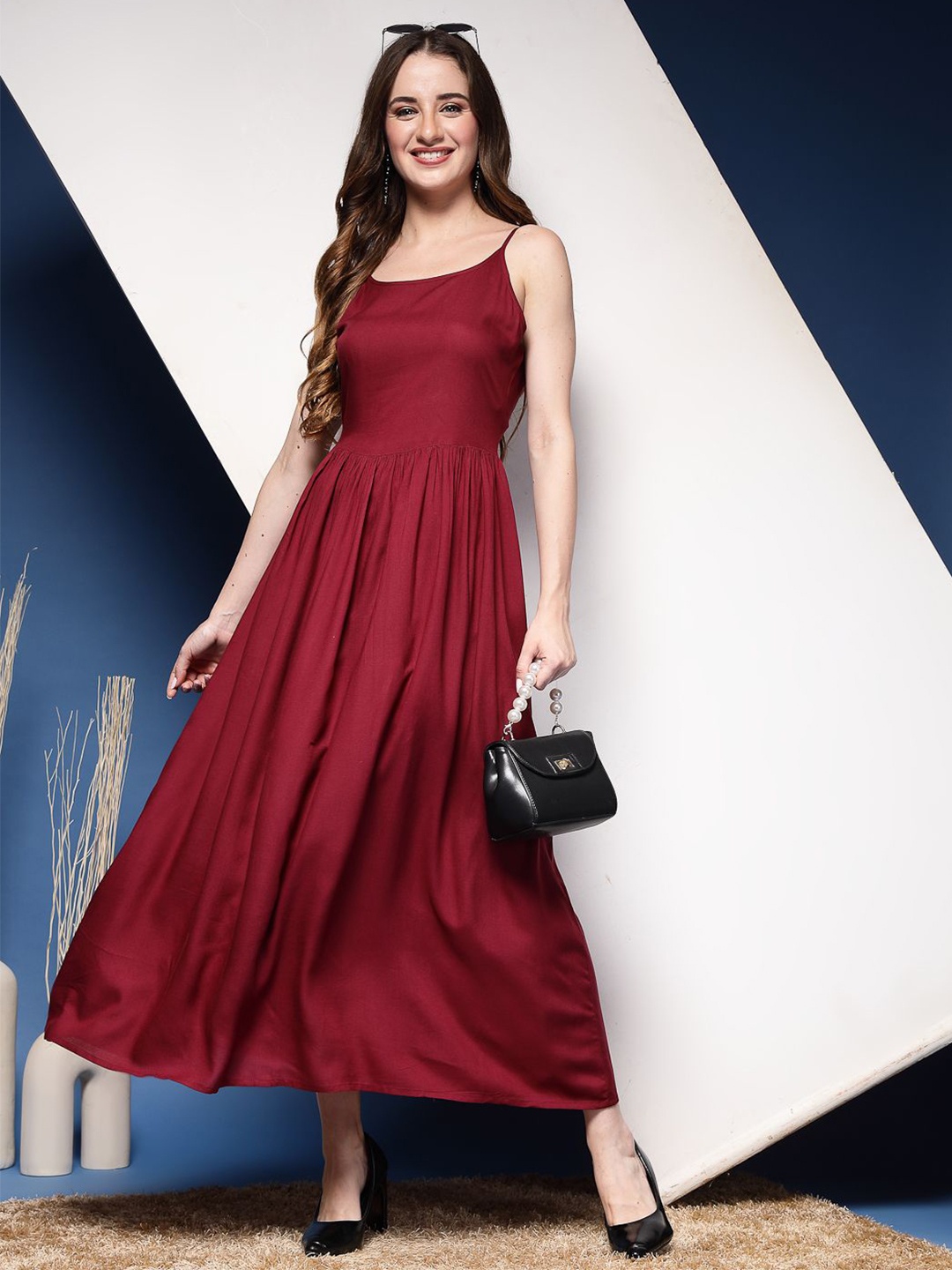 

GLAMALUE Women Maxi Dress, Maroon