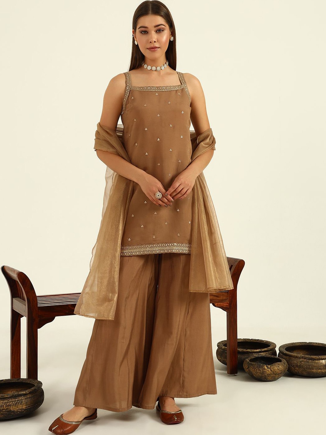 

FIORRA Floral Embroidered Regular Thread Work Straight Kurti with Palazzos & Dupatta, Brown