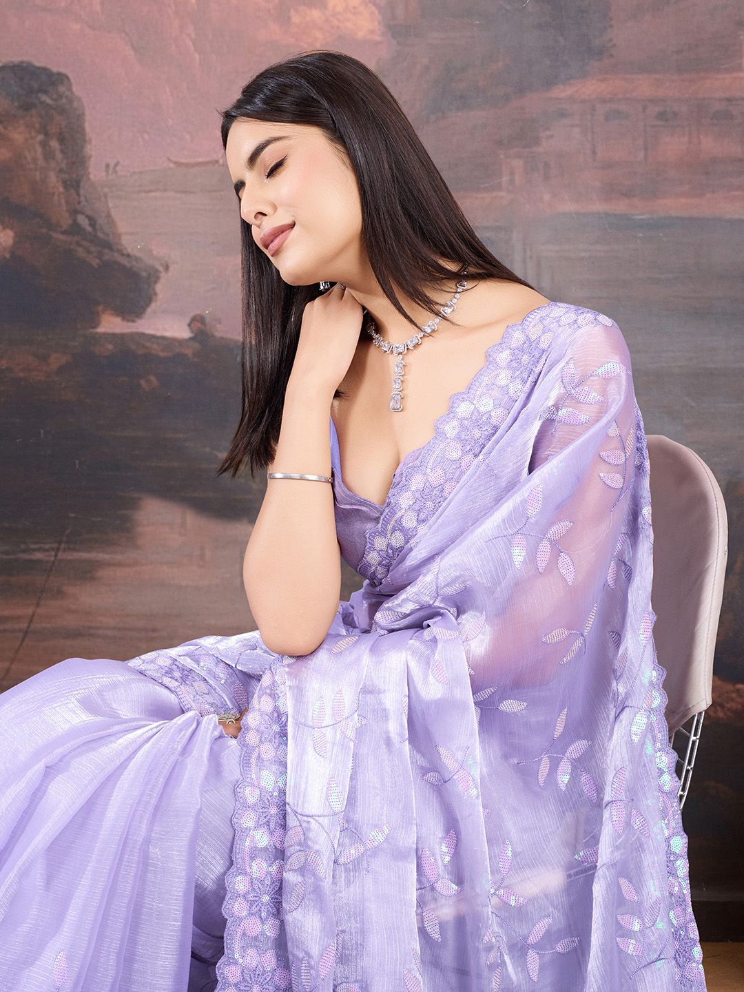 

House of Pataudi Women Embellished Sequinned Saree, Lavender