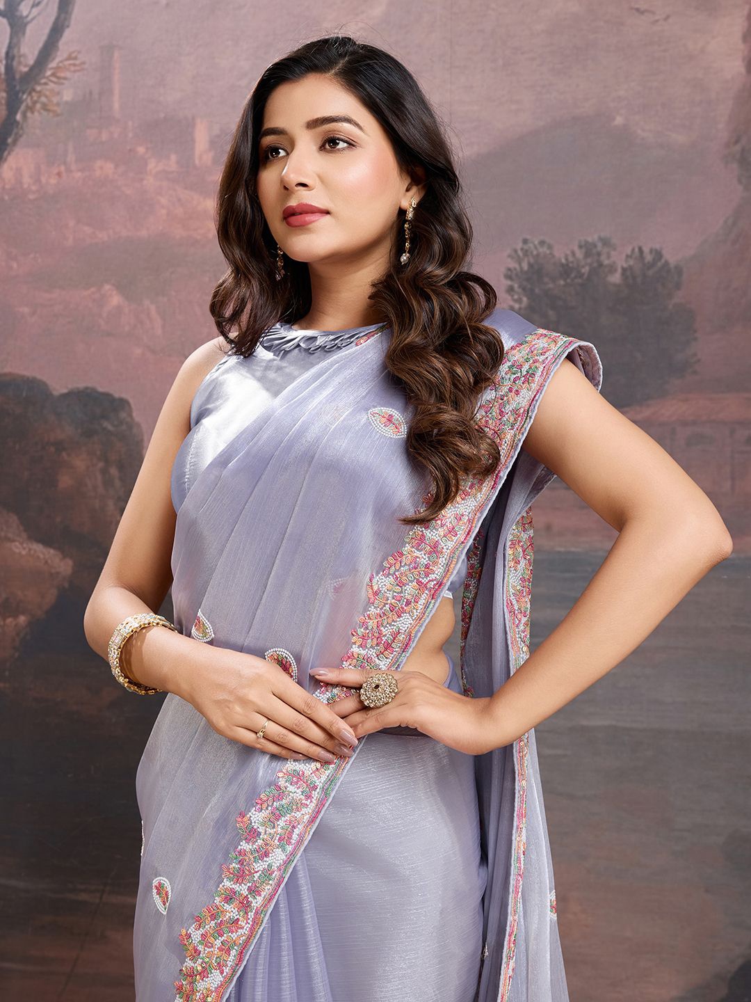 House of Pataudi Floral Embroidered Saree With Blouse, Lavender