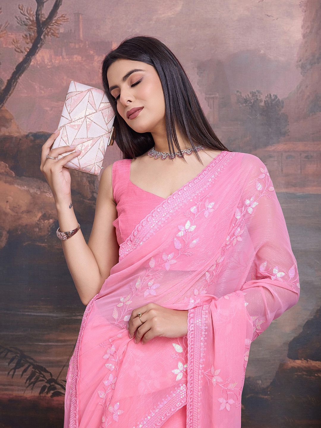 

House of Pataudi Women Floral Embellished Sequinned Saree, Pink