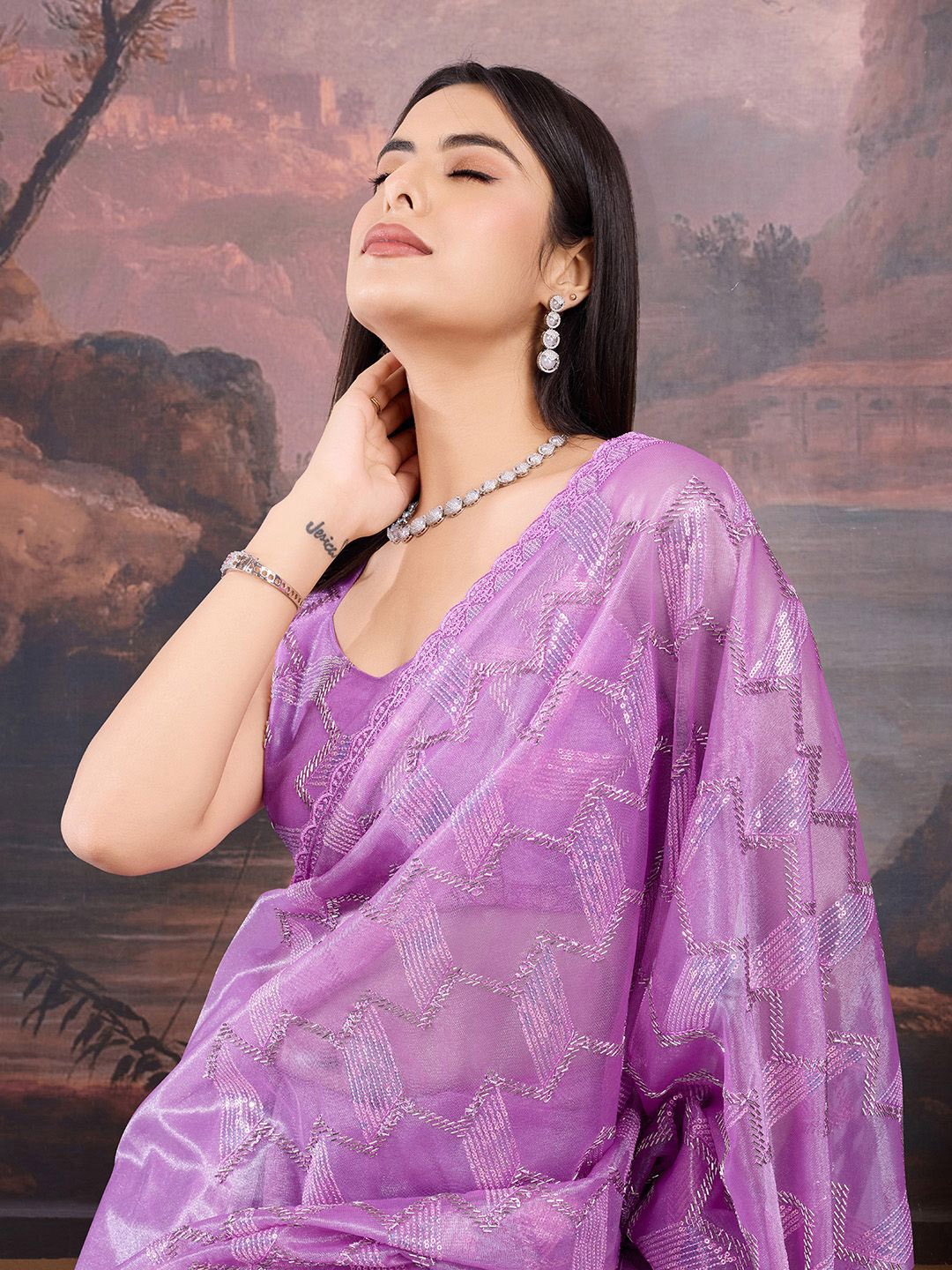 

House of Pataudi Sequinned Embellished Saree With Blouse Piece, Lavender