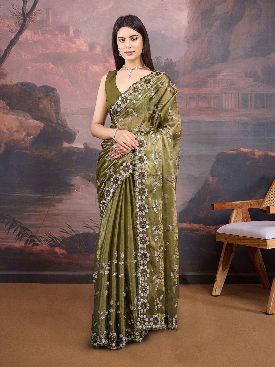 

House of Pataudi Embellished Saree With Blouse Piece, Green