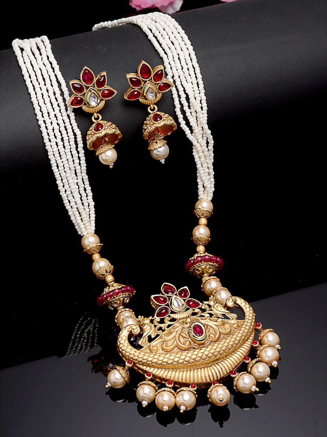 

PANASH Gold-Plated Stone-Studded & Beaded Jewellery Set