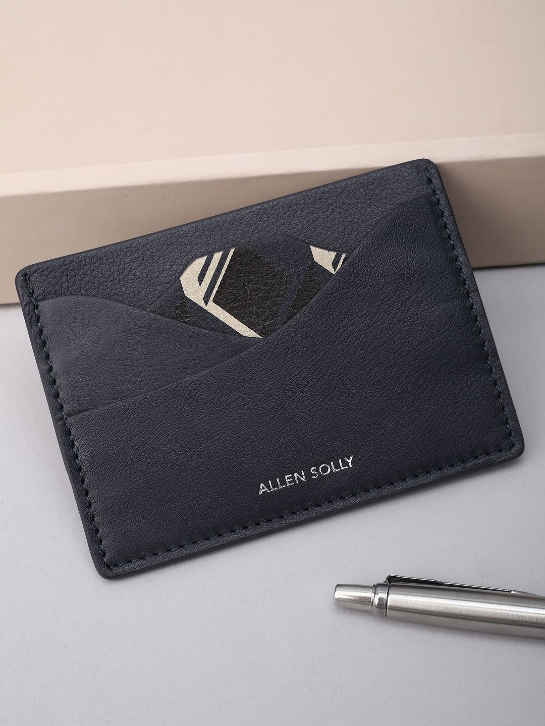Allen Solly Men Printed Leather Card Holder, Black