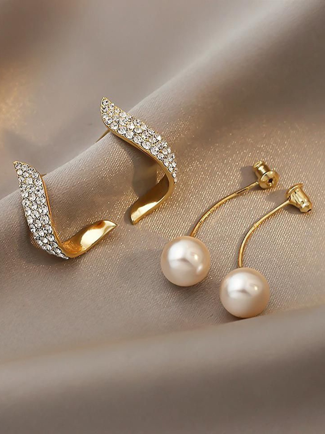 

Celestique Contemporary Stone Studded & Pearls Drop Earrings, White
