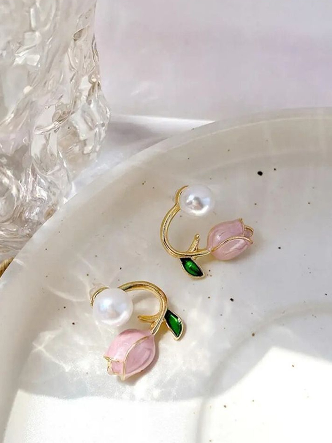 Celestique Contemporary Studs Earrings, Pink