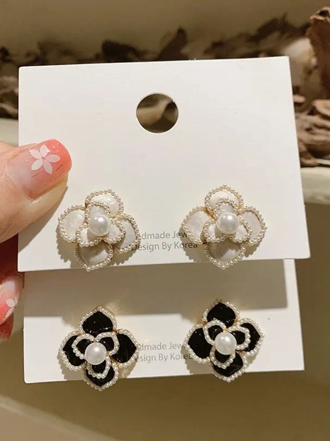 

Celestique Pearls Contemporary Studs, White