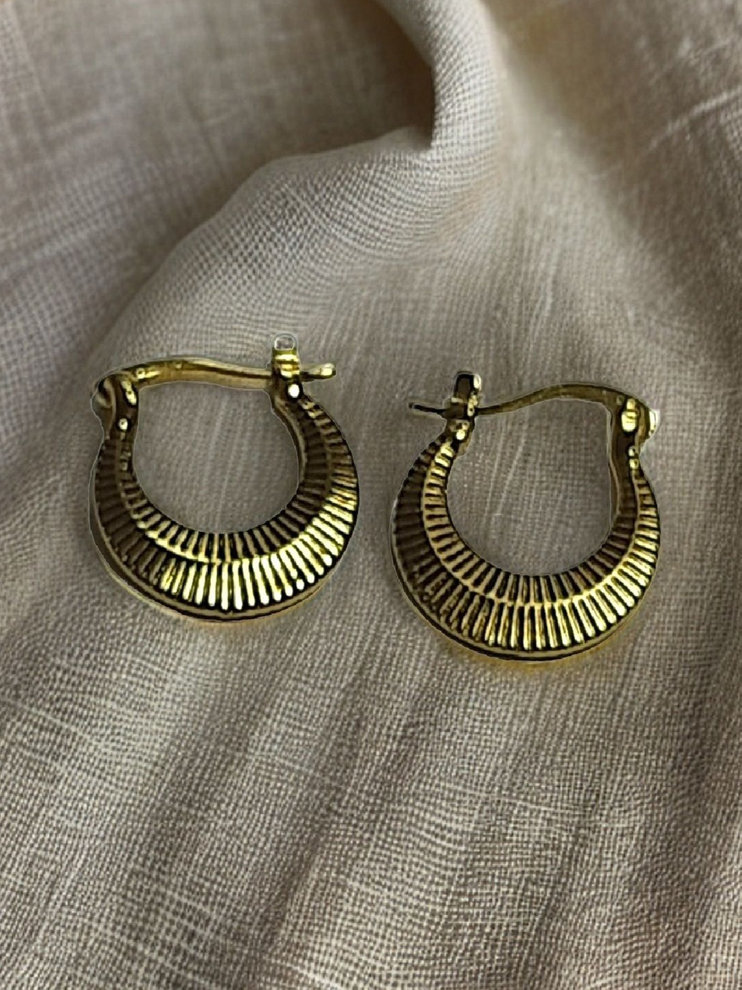 

RUHI COLLECTION Gold Plated Classic Hoop Earrings