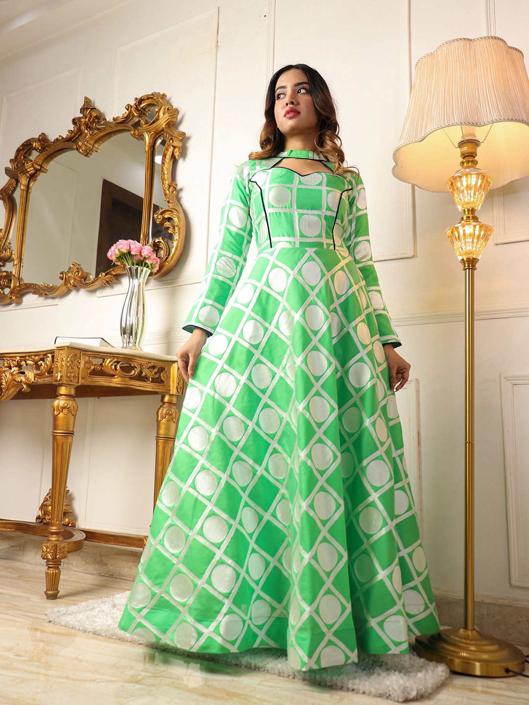 

VIVARAA FASHION Women Checked Fit & Flare Maxi Dress, Green