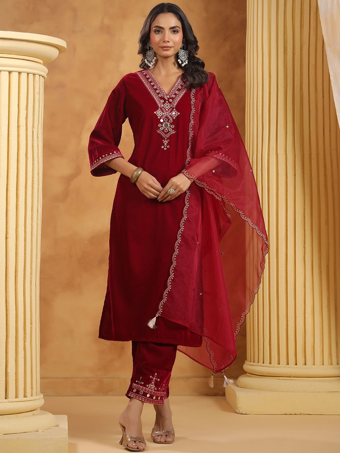 

Meena Bazaar Floral Embroidered Mirror Work Velvet Straight Kurta with Trouser & Dupatta, Maroon